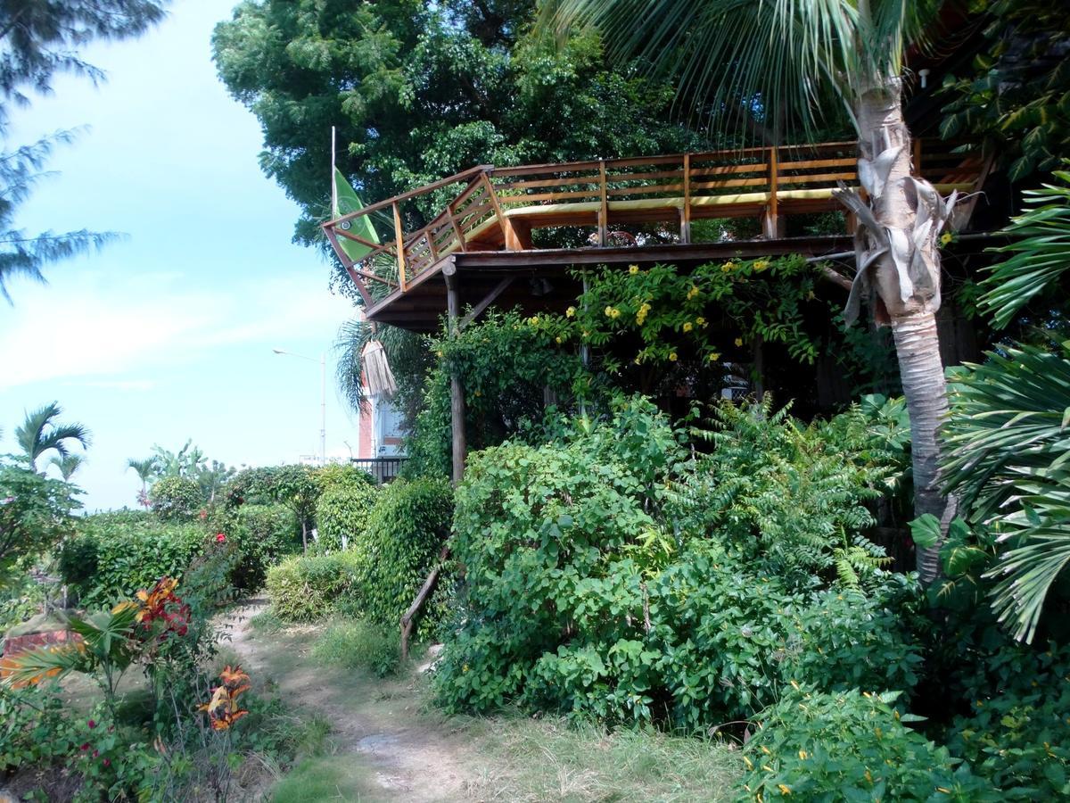 Hosteria Ecologica El Faro Villa Salinas  Exterior photo